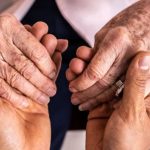 Woman's Alzheimer's Symptoms See Unexpected Turnaround After Psychedelic Use