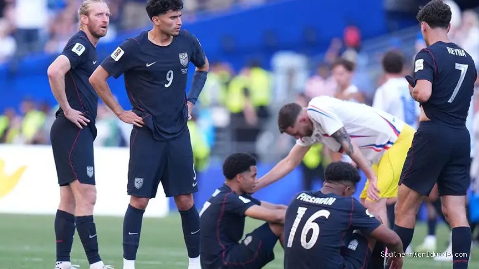 anti-trump-voices-celebrate-us-teams-world-cup-loss-after-red-card-31557 Anti-Trump Voices Celebrate US Team's World Cup Loss After Red Card