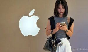 Apple's AI Security Update: Hackers' Rapid Response