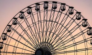 Coastal City Debates Amusement Park Hotel Conversion