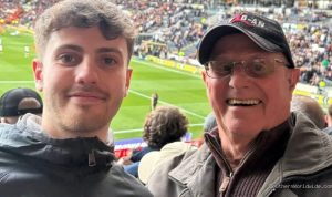 man-fulfils-grandpas-world-cup-dream-with-house-deposit-receives-surprising-rewa-56784 Man Fulfils Grandpa's World Cup Dream with House Deposit, Receives Surprising Reward