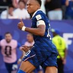 Mbappé's Seventh World Cup Goal Seals France's Win Over Paraguay in Physical Round of 16 Clash