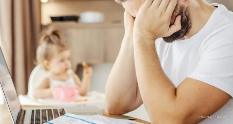 Millennials Divided Over Stability vs. Parenthood, Survey Finds