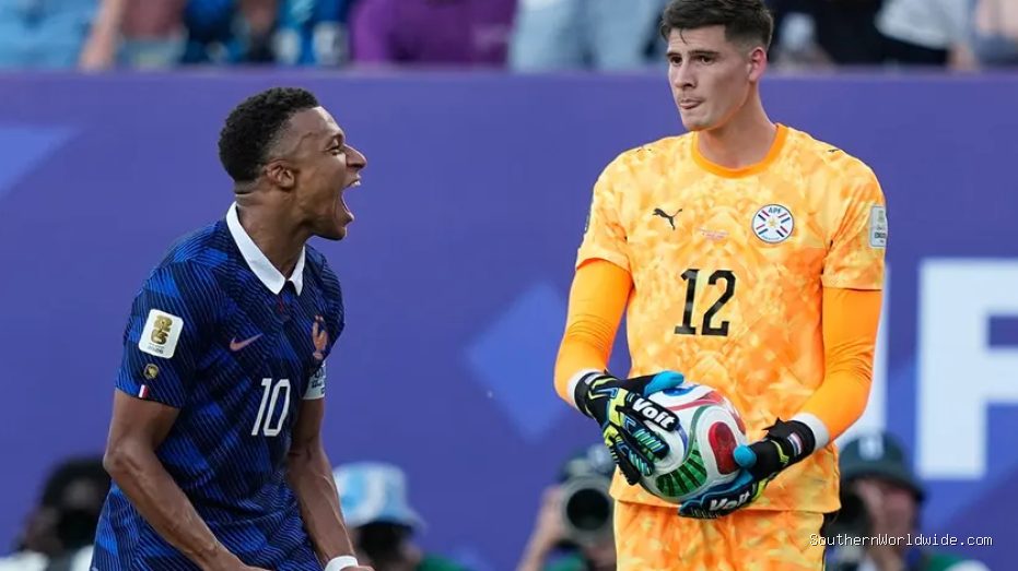 Paraguayan goalkeeper throws ball at Mbappé after World Cup match