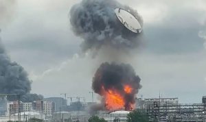 ukraines-energy-strikes-a-strategy-against-putins-homeland-98284 Ukraine's Energy Strikes: A Strategy Against Putin's Homeland?